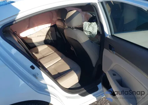 2017 Hyundai Elantra Limited z USA, uszkodzony, nr VIN 5NPD84LF1HH027112